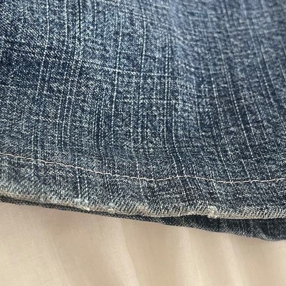 Tommy Hilfiger women's medium wash jeans - Picture 4 of 5